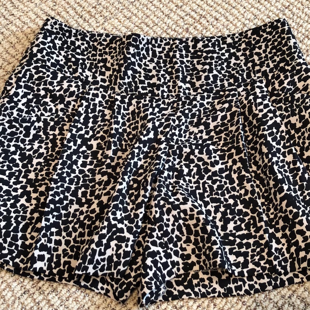 Fluid Wide Leg Short